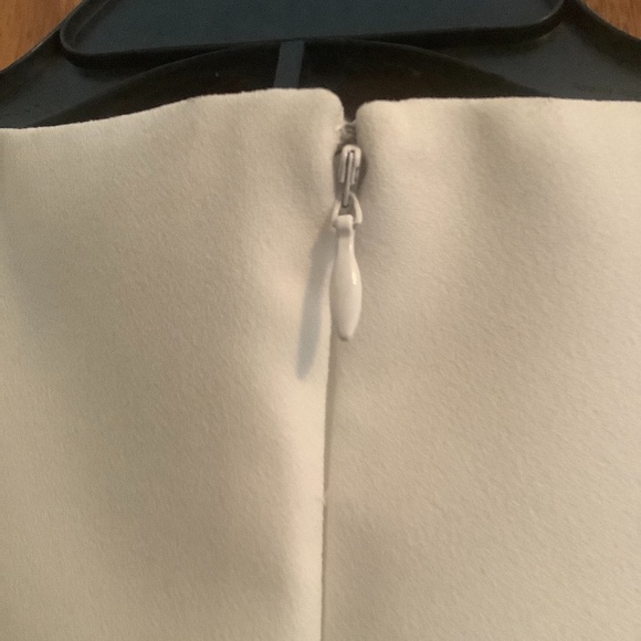 Antonio Melanie • White Peplum Sheath Dress - Picture 4 of 7